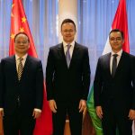 Robin Zeng, Szijjártó Péter és Papp László