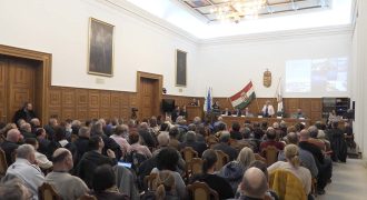 Hajdúböszörményi közmeghallgatás