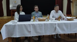Lakossági fórum Mikepércsen 2025. április 10-én