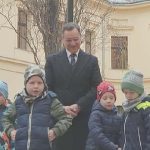 Papp László és az óvodások