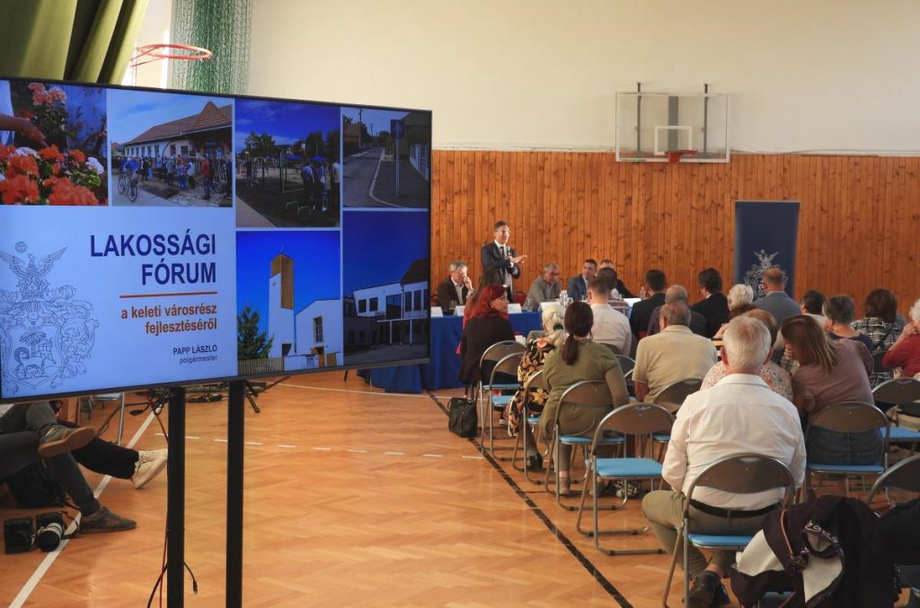 Lakossági fórum Debrecenben, 2025. április 30.
