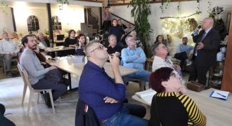 Kerekes László sebész főorvos az akkumulátorgyárak szennyező anyagairól