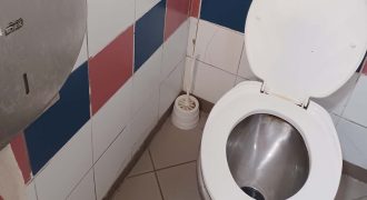 Nyilvános illemhely - Debrecen, Kossuth tér