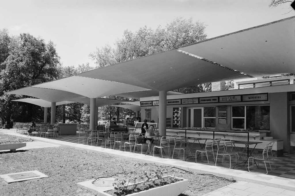 nagyerdei strandfürdő 1963