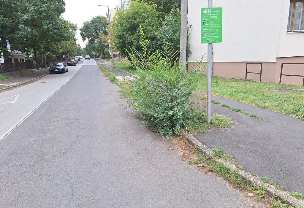 Poroszlay út - parkolás