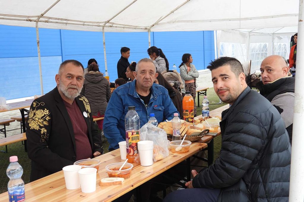 Nyíradony - roma Tisza Sziget