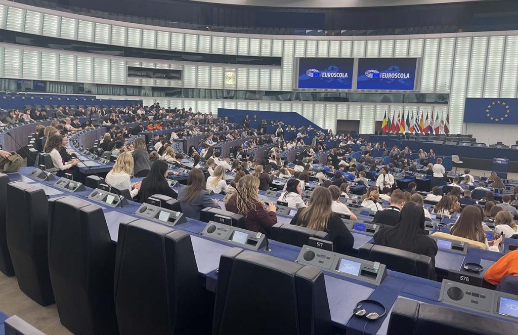 Európai Parlament - Ady Endre Gimnázium