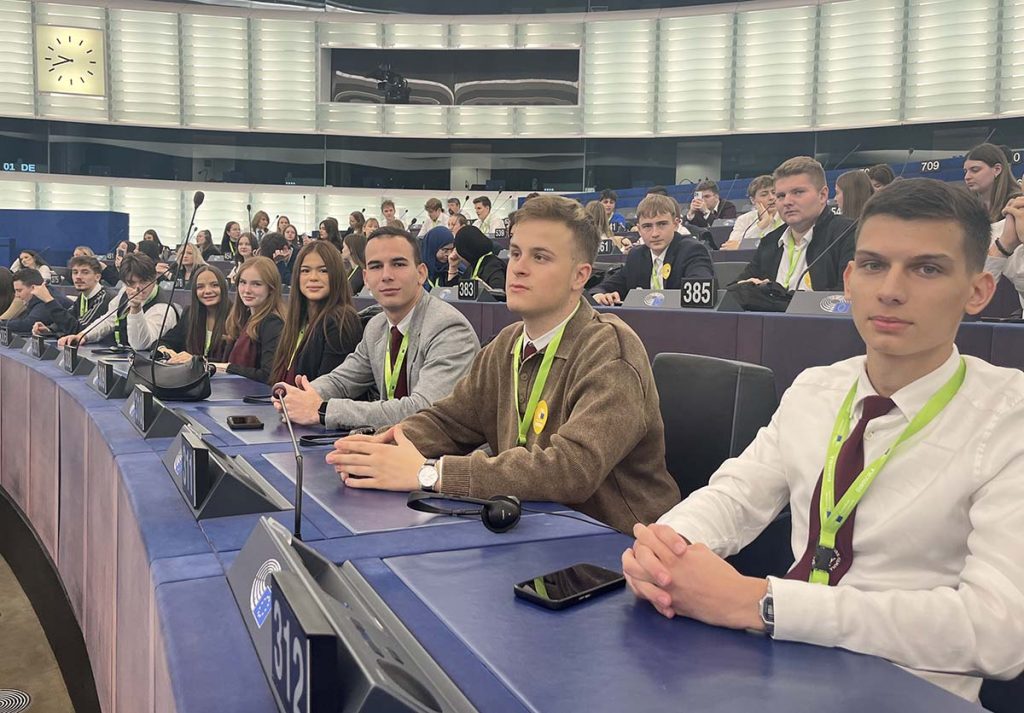Európai Parlament - Ady Endre Gimnázium