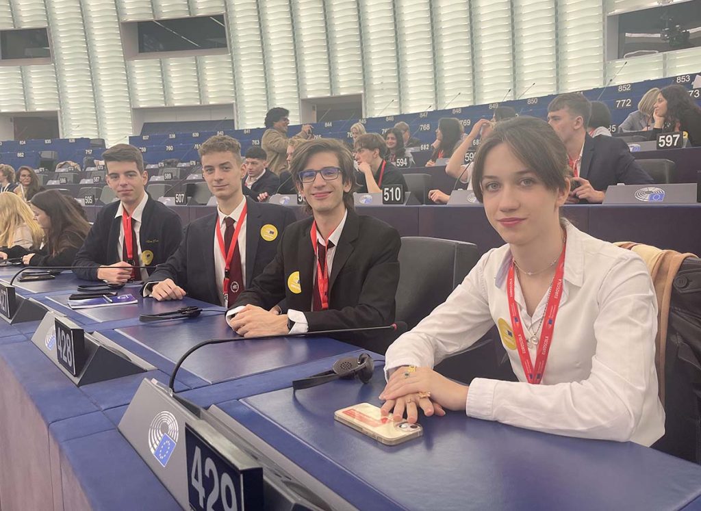 Európai Parlament - Ady Endre Gimnázium