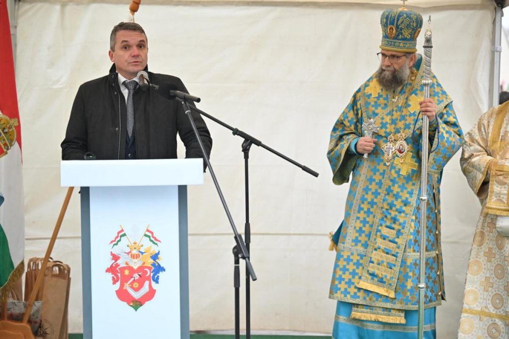 Papp Zsolt György templomot avat Hajdúdorogon