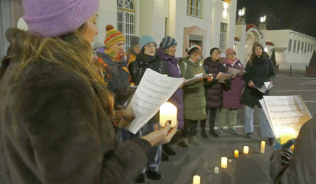 Csecsemőkért énekeltek - Táraság a Szabadságjogokért – Csíkszerda – 2025. december 17.