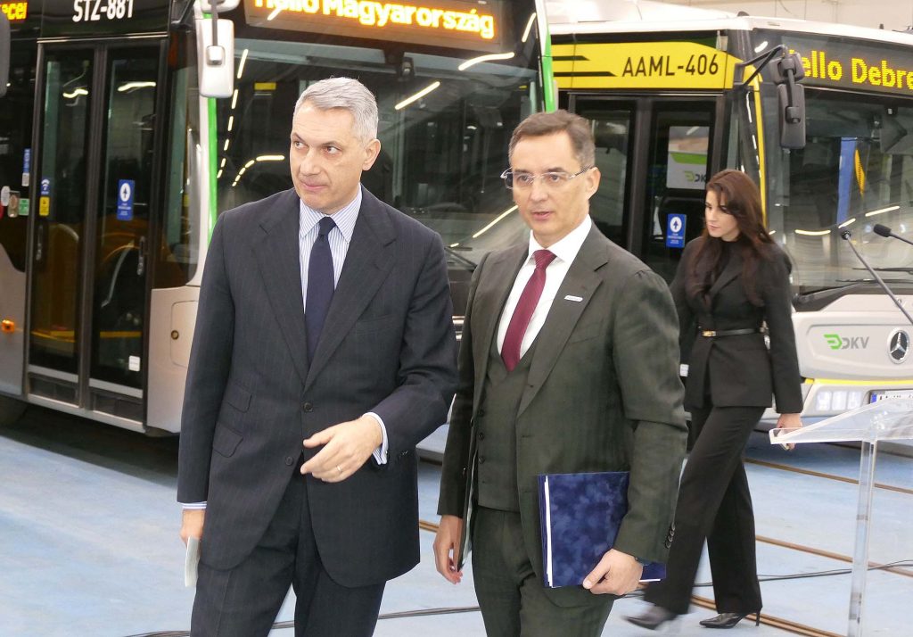Lázár János - Papp László - közlekedés - 2025. december 16.