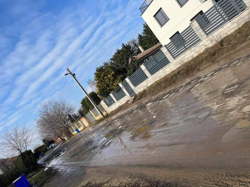 Bíbor utca - kátyú