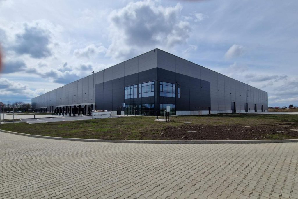 A Ghibli Kft. és a Weerts Logistics Parks raktárközpontjának megnyitója