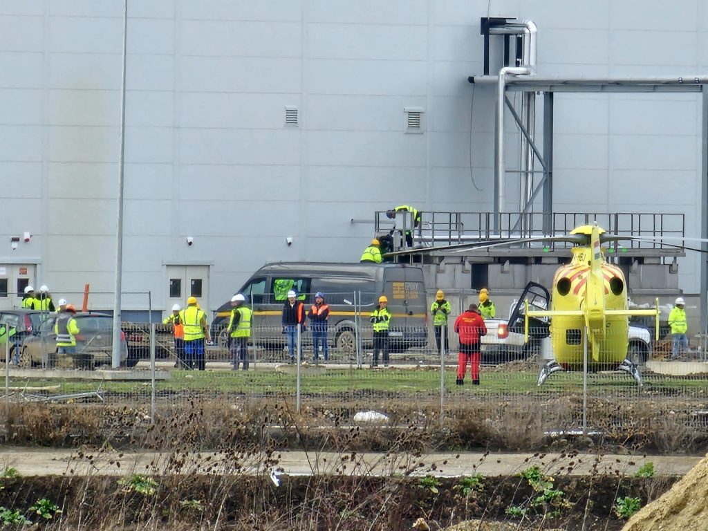 CATL - mentőhelikopter