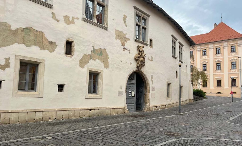 Szabad Pécs
