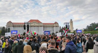 Tisza Párt Magyar Péter 2026. április 11.