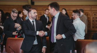 Tárkányi Zsolt - Vitézy Dávid
